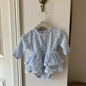 Blue floral dress and bonnet set